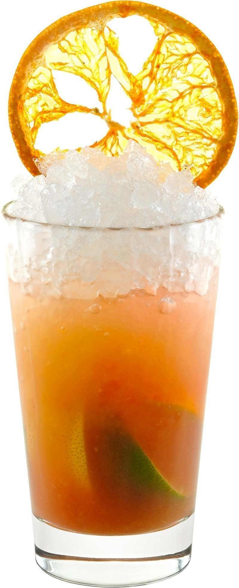 Солодка коктейль. Осенние коктейли. Коктейль с льдом и апельсином. Коктейль с лаймовым сиропом.